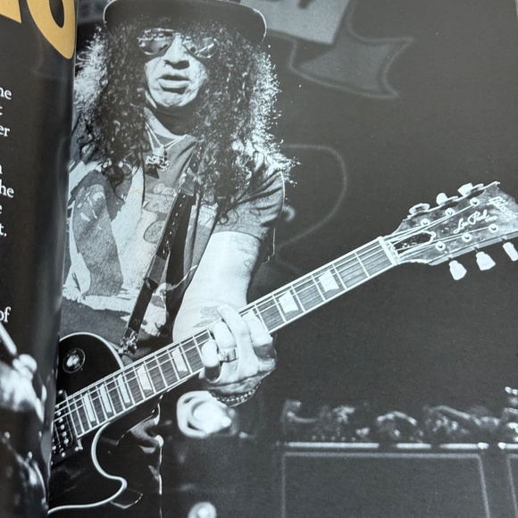 The Les Paul Bible collectible magazine - Picture 6 of 6